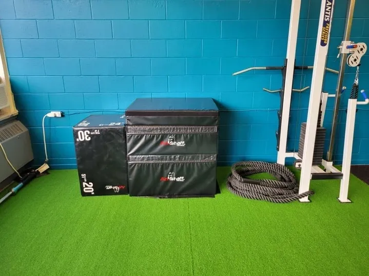 Fitness equipment at DQ Ottawa