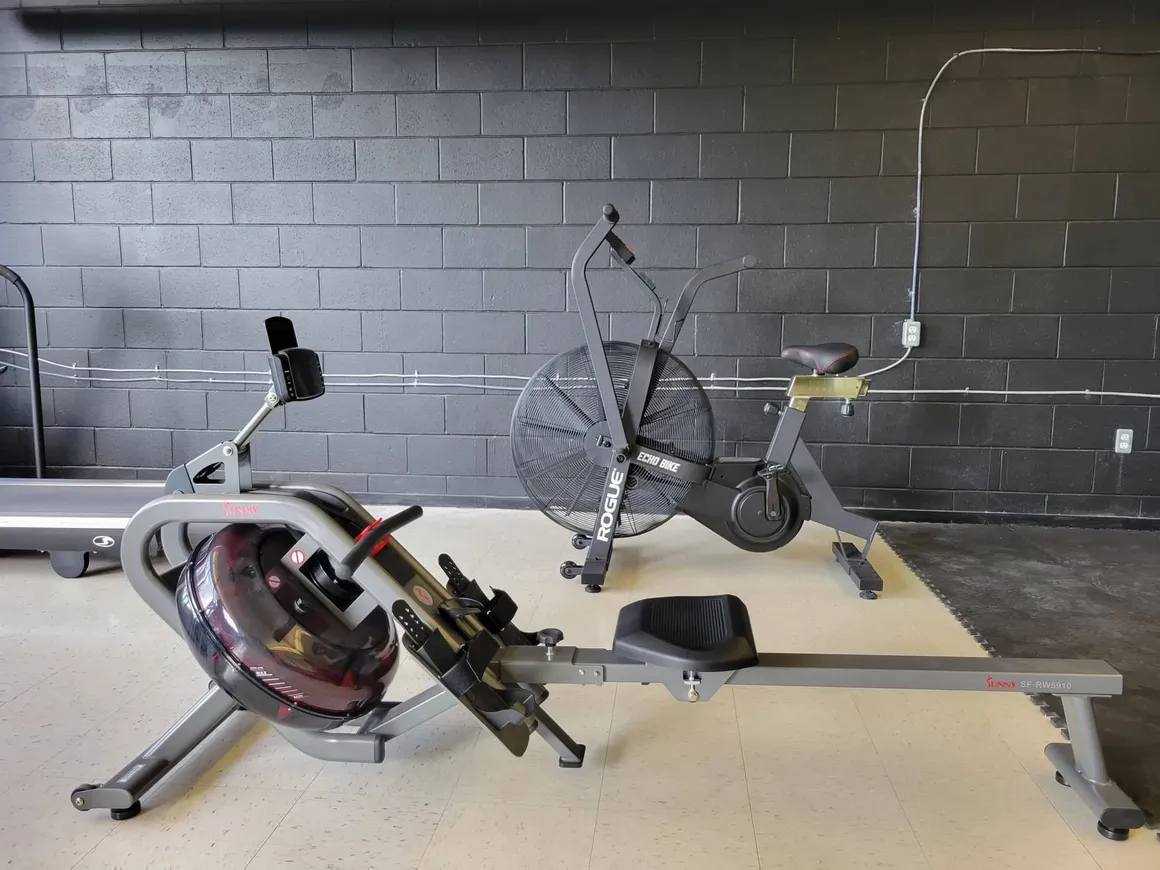 ottawa-workout-center-machine